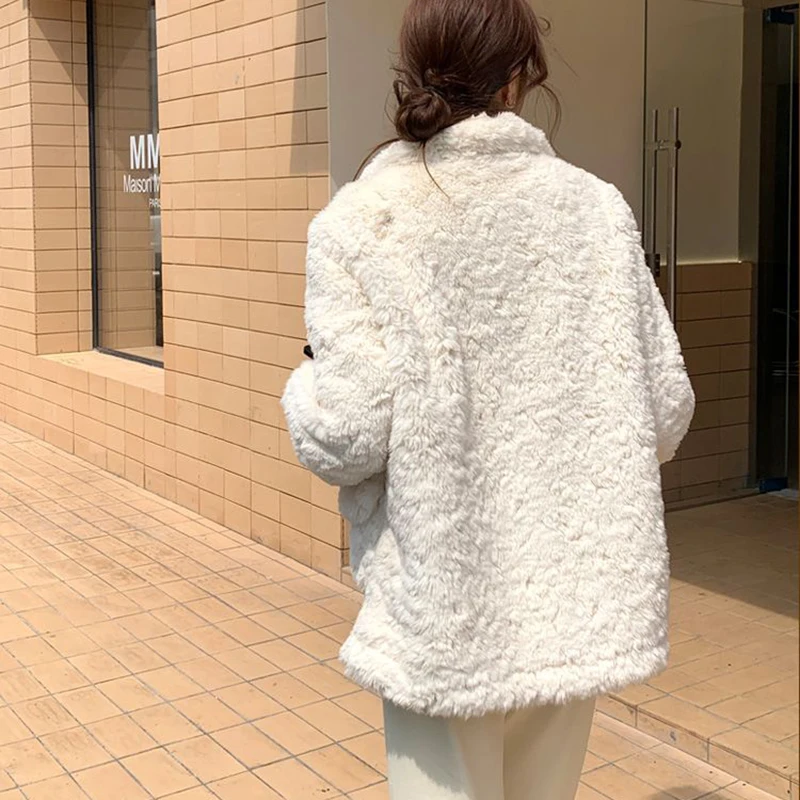 Beige Horn Buttons Faux Fur Coat Women 2024 Winter Long Sleeve Lamb Wool Jacket Woman Korean Fashion Thicken Warm Outwear Female