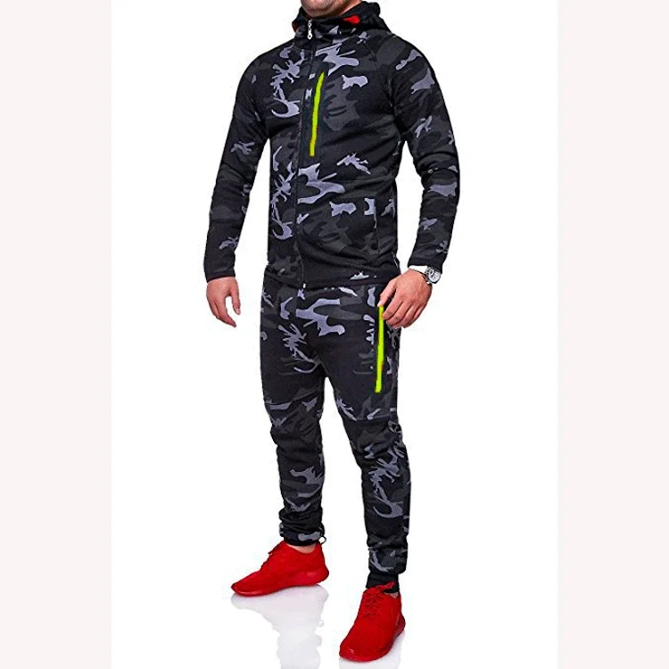 Men's Outdoor Camouflage Set, A Two - Piece Set Including A Casual Sports and Mountaineering Hooded Sweatshirt and Long Trousers