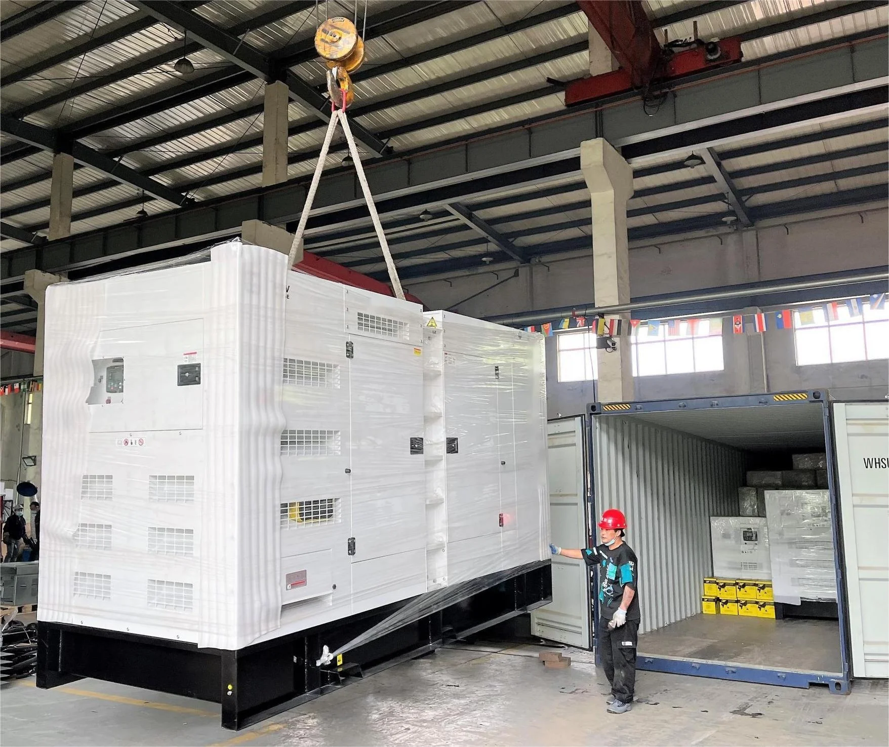 Super Silent 200kw 250kva diesel Generator with  Engine 6LTAA8.9-G2