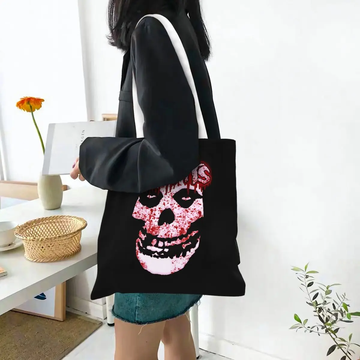 حقائب تسوق Misfits Skull قابلة لإعادة الاستخدام من القماش The Tote Bag للفتيات حقيبة كتف للسفر