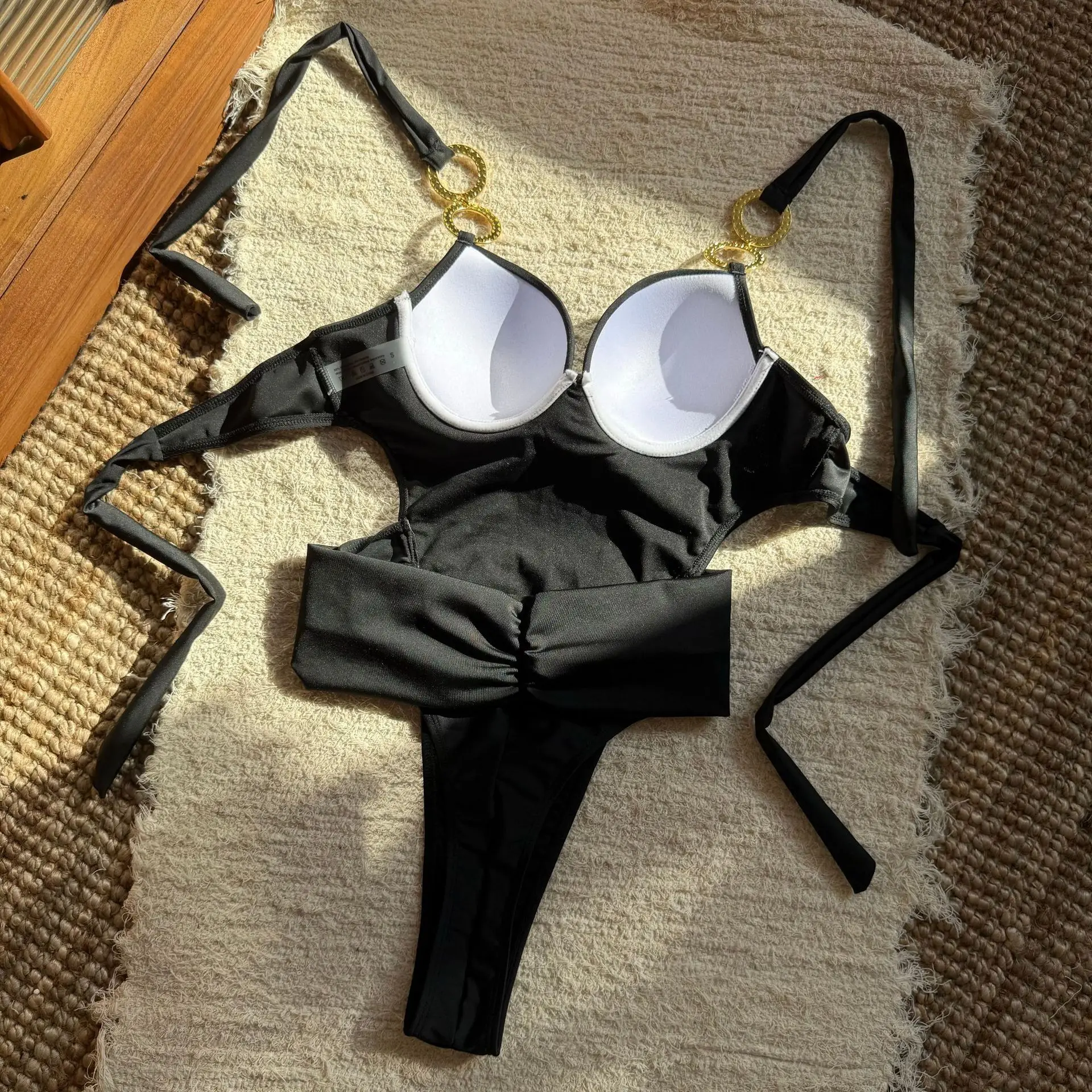 Traje de baño Sexy con cuello Halter y cinturón con aros para mujer, traje de baño de una pieza para mujer, Mini Tanga de pierna de corte alto, bañador para nadar