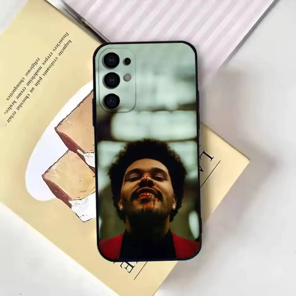 Etui na telefon The Weeknd XO do Samsunga S25, S24, S21, S22, S23, S30, Ultra, S20, Plus, Fe, Lite, czarne.