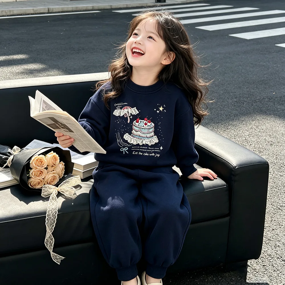 Europäisch-Amerikanische Mädchen-Sweatshirts 2026 Frühling Herbst Baby-Mädchen-Sweatshirts und Hosenanzug Niedlicher Print Pullover Oberteil Kleidung – Detail 5