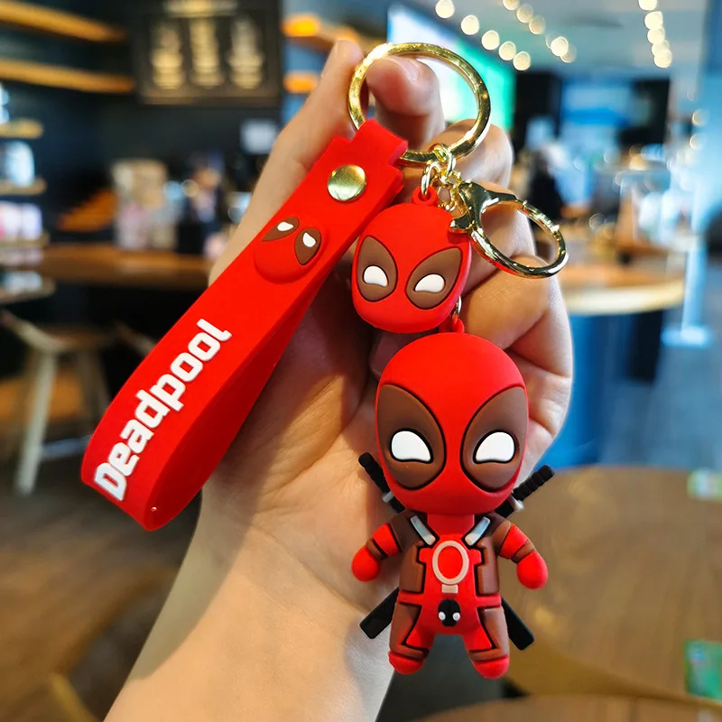 Disney Marvel Deadpool portachiavi Cartoon Iron Man Spider-Man Action Anime Figures Cute zaino ciondolo ornamenti regali per bambini