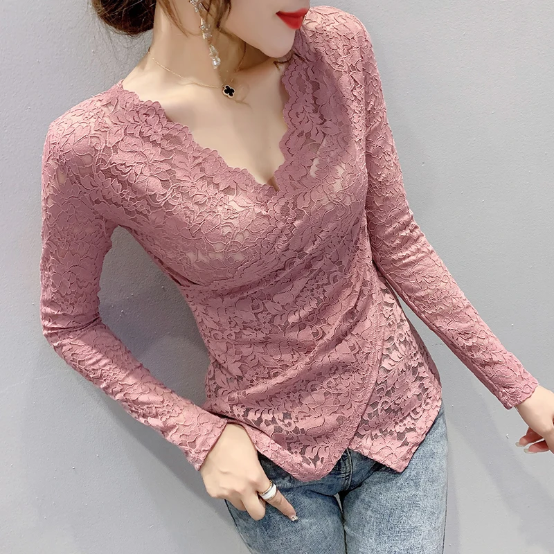 MadBlack-Camiseta europea para mujer, Tops sexis de encaje con cuello en V, camiseta ajustada de manga larga de moda urbana, Otoño Invierno 2024 T4D242CC