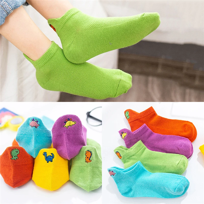 5 Paar Socken mit Dinosaurier-Muster für Jungen, bequem, atmungsaktiv, lässig, weich, Kindersocken