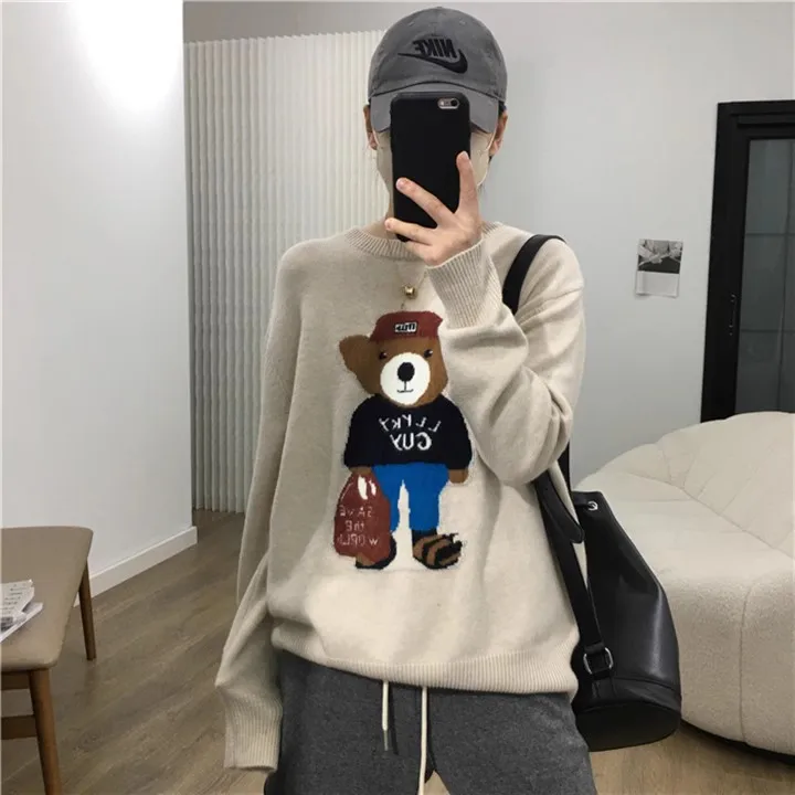 100% Wool sweater women fashion Little Bear pullover sweater women Loose comfortable pure wool  sweater women