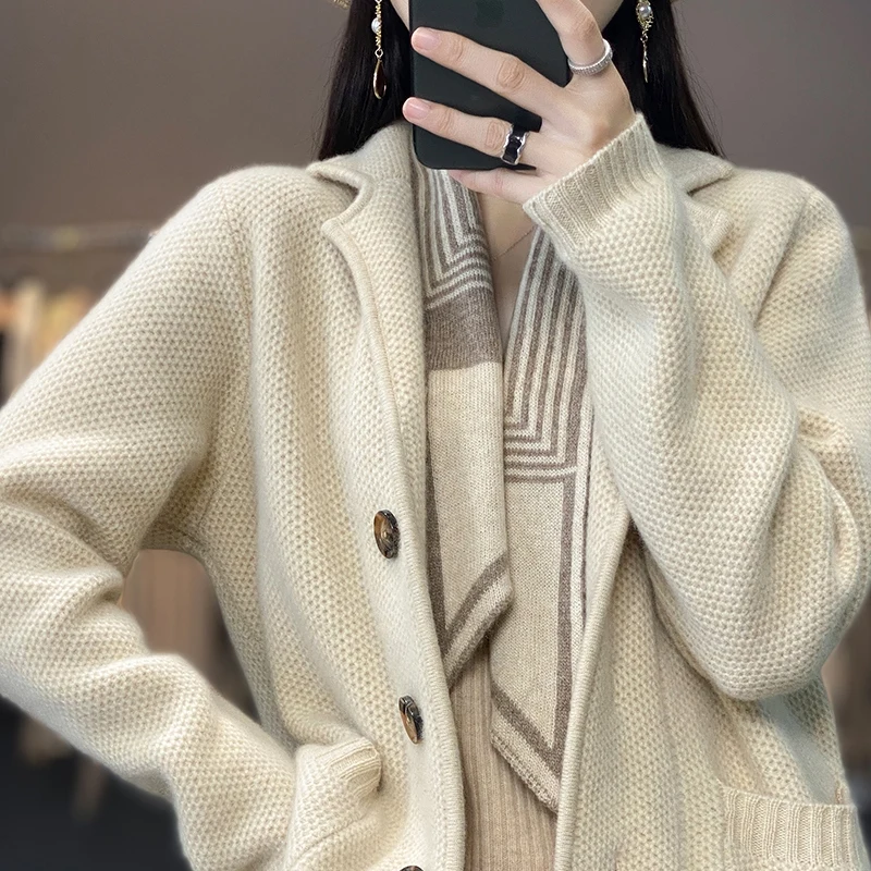 Hot selling women\'s cardigan 100% cashmere wool sweater solid color knitting long sleeve lapel wool sweater Autumn and winter