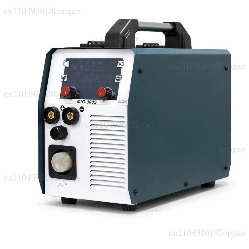 Cross-border special supply of gas-free multi-functional two-guarantee welding machine 220V European standard small MIG