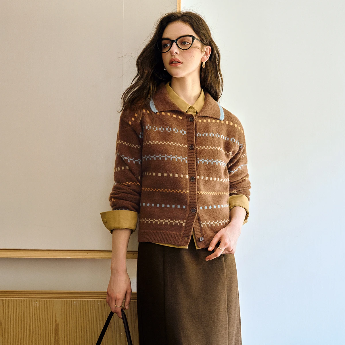 OLrain レディース ニット カーディガン 2025 秋 ターンダウンカラー ルーズフィット セーター カジュアル ヴィンテージ トップス 女性服 O57QM001033