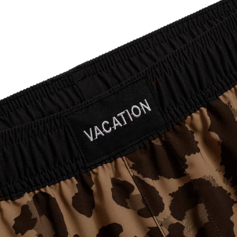 Men\'s Beachwear Quick Drying Baggy Male Swimwear Jogger Shorts Casual Wear For Men Leopard Print Shorts GMA2635