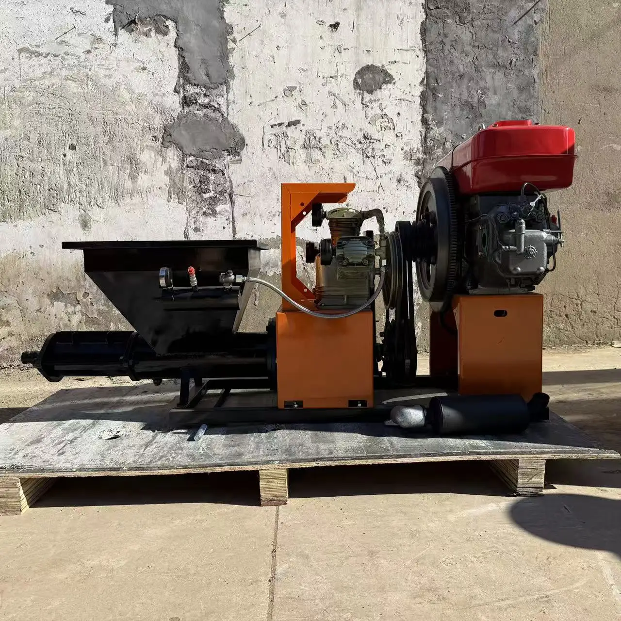 Customized 18P Electric-start Diesel-powered Mortar Sprayer Is Suitable For Small Home Construction Sites And Indoor Spraying Ap