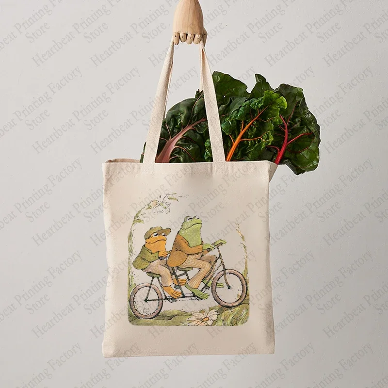 Cartoon Frog Print Canvas Bag Lightweight Shoulder Bag Versatile Shopper Handbag Women Large Capacity Casual Bag