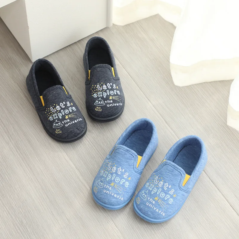 Simple letter printed floor Indoor home bag Children's cotton shoes for feet Floor slippers