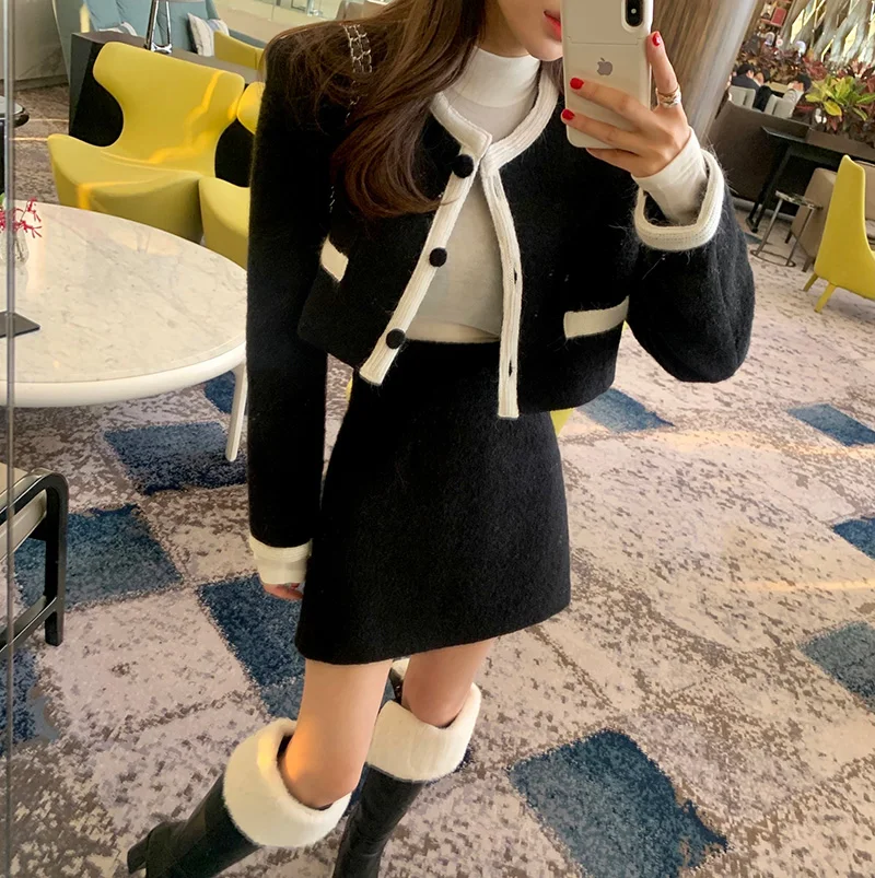 

Women's Retro Tweed Jaet And Skirt Set round Ne ort Coat Cotton Blend Spring Faion Commute Sle Button Closure