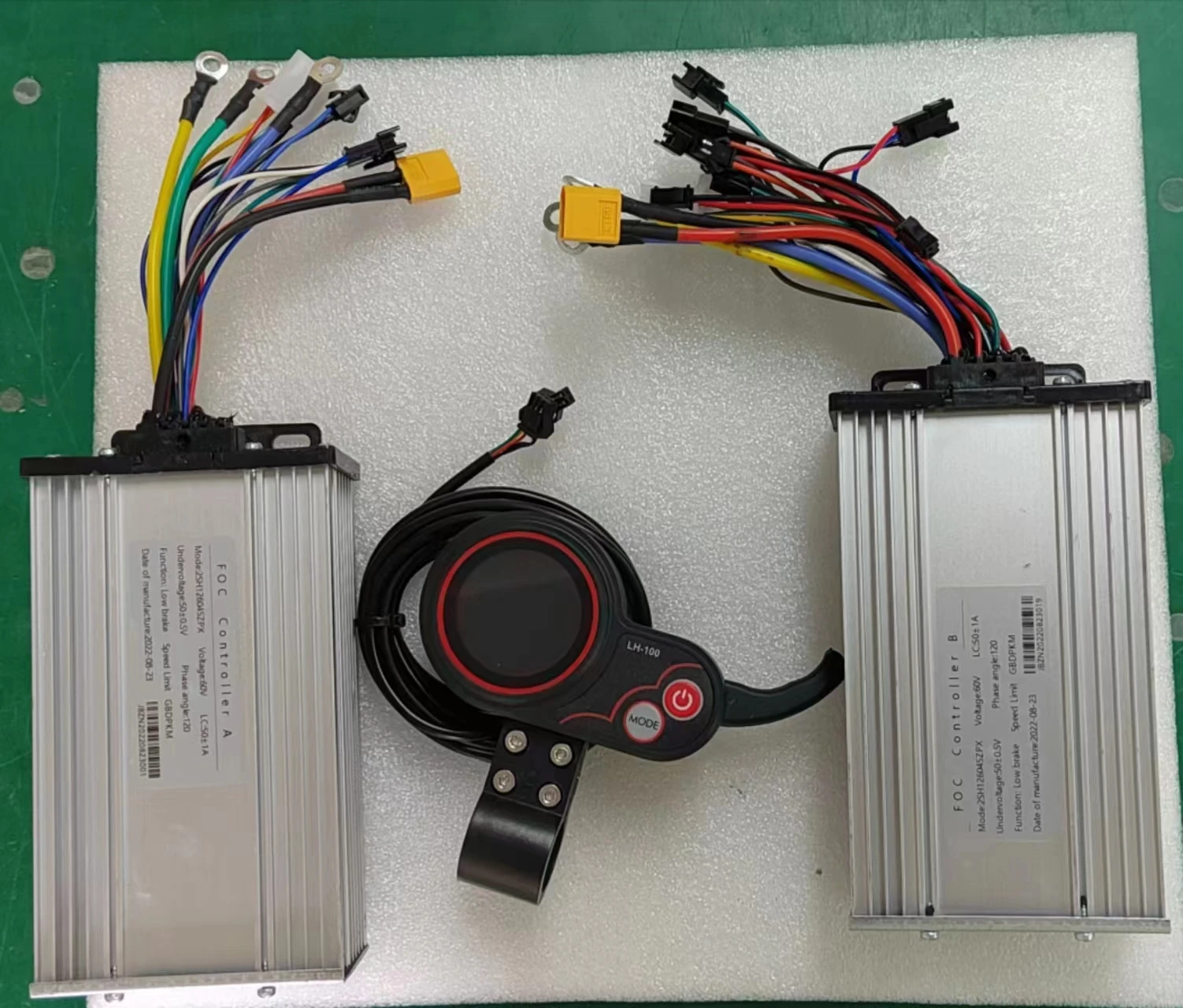 FOC JingBo 60V 72V Sine Wave Controllers LCD Display Throttle 25/ 35/45/50A Spare Parts Accessories Dual Motor Electric Scooters