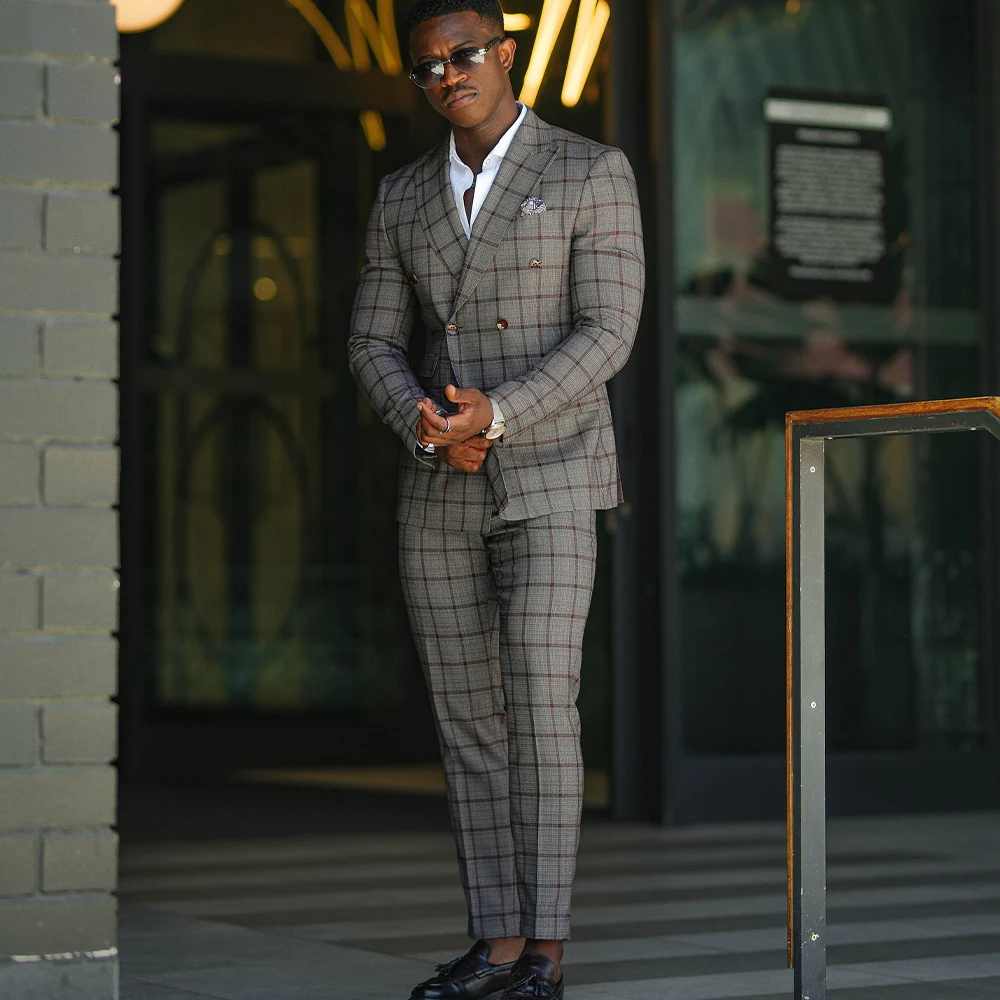 

Grey Plaid Men's Suits Peaked Lapel Double Breasted 2 Pieces Tuxdeo Wedding Groom Outfit Blazer Business Jacket+Pants Customized