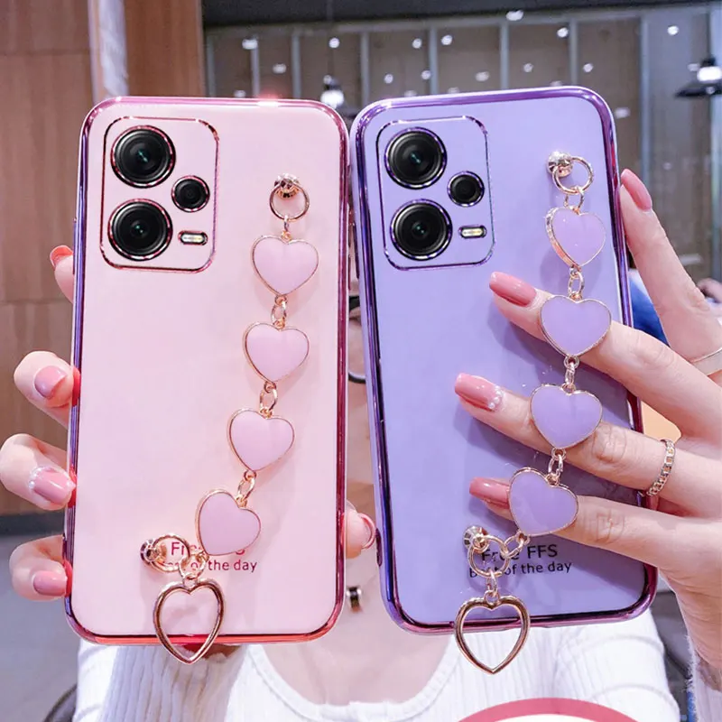 Wrist Bracelet Phone Case For Xiaomi poco X5 5G Case Luxury Heart Chain Plating Cover POCO X5 Pro X 5 pocox5 Case Silicone