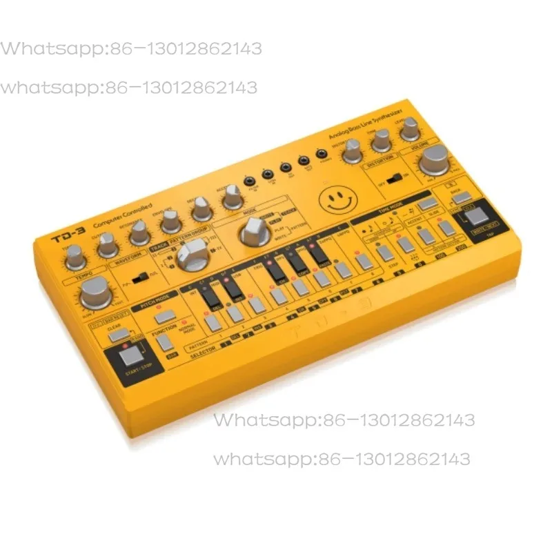TD-3 AM Analog Bass Line Synthesizer with VCO, VCF, 16-Step Sequencer, Distortion Effects and 16-Voice Poly Chain