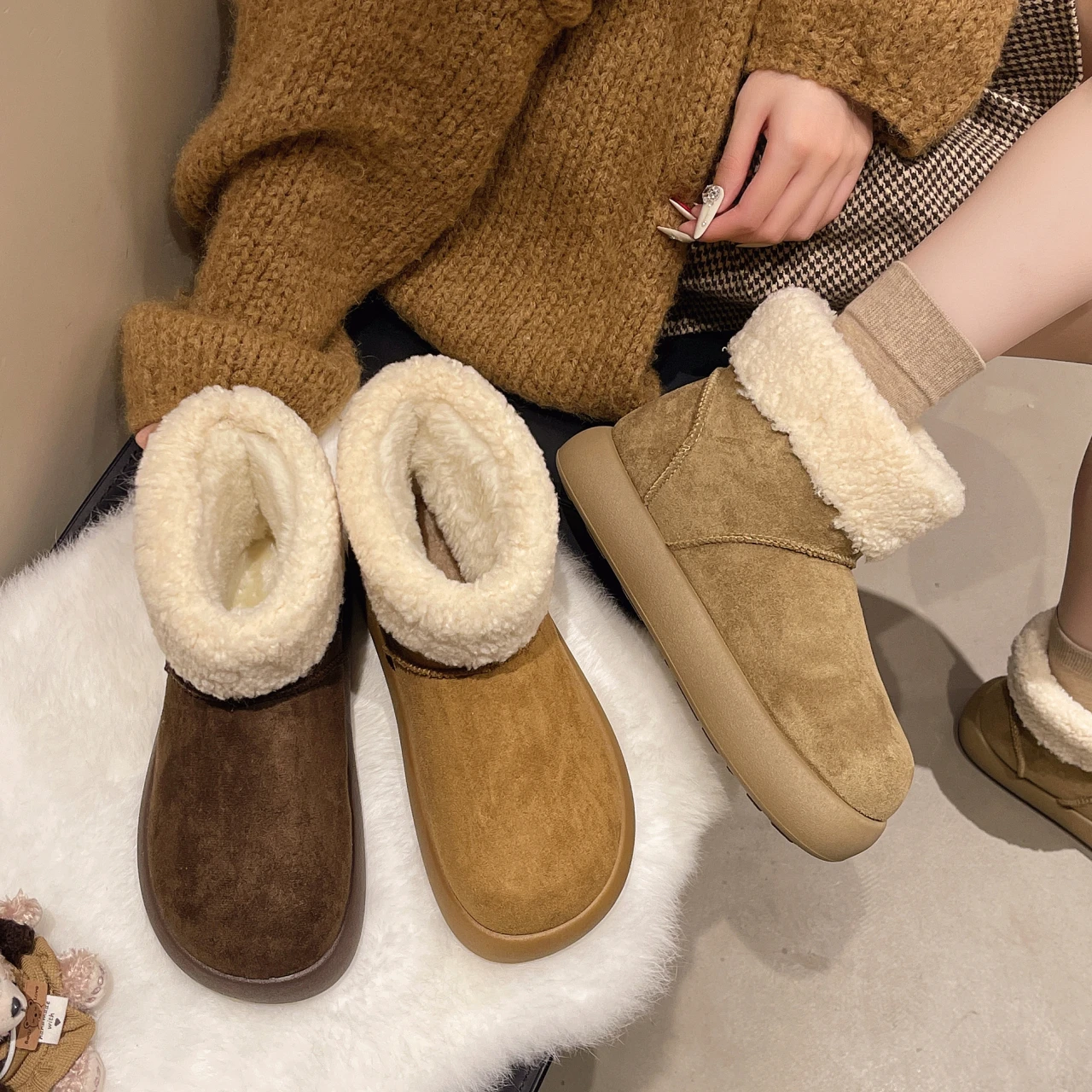 2025 جديد شقة النساء حذاء من الجلد الشقق الجلد المدبوغ أحذية دافئة امرأة الاتجاه مصمم العلامة التجارية قصيرة أفخم دافئ فام الثلوج بوتاس 021