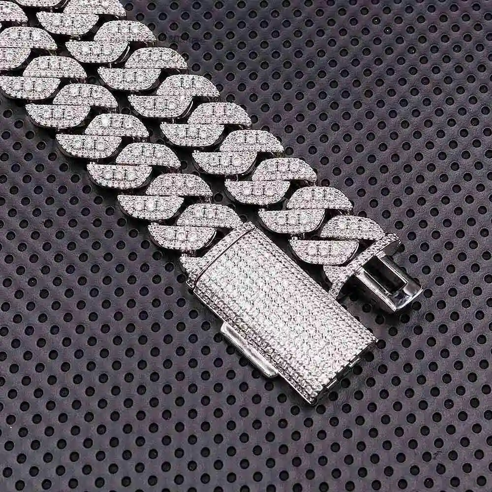 Selling Necklaces in Europe and America13mm Cross Border Manufacturers America Silver Inlaid Mosan Diamond.