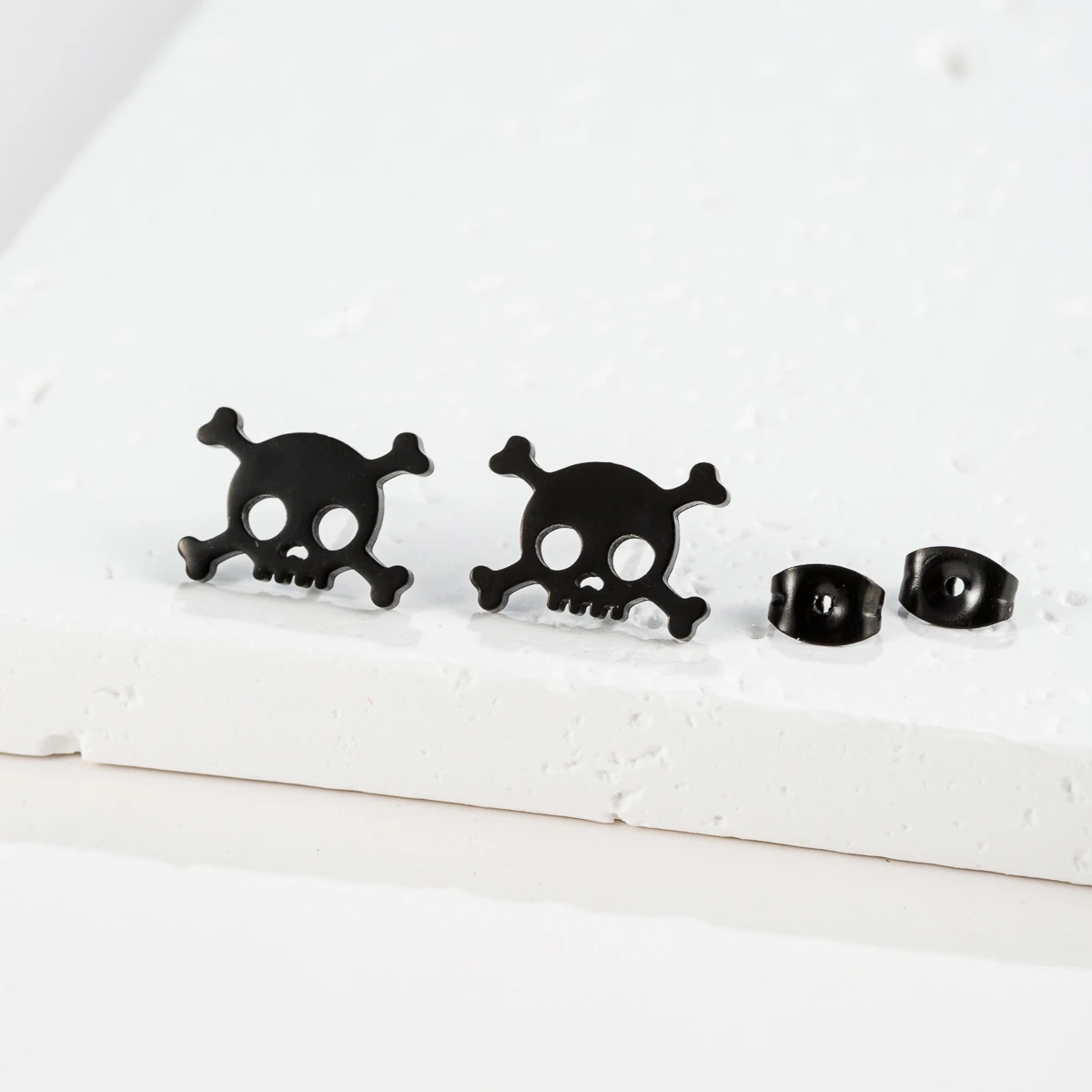 Halloween Skull Stud Earrings For Men Women High Quality Stainless Steel Metal Skeleton Earrings Accessories Jewelry Wholesale