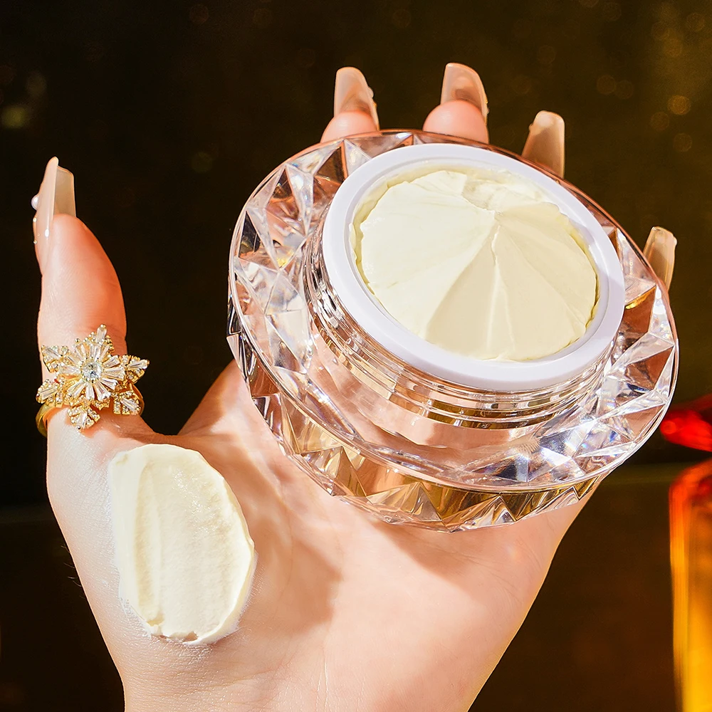 Ganoderma Lucidum 레이디 크림 Cordyceps Sinensis는 피부 탄력을 증가시킵니다. 페이스 안티 링클 데이 크림을 위한 퍼밍 모이스춰 라이징