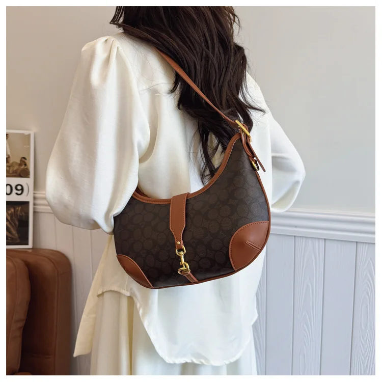 

2026 New Women's Elegant Armpit Bag Versatile Retro Fashion Large Capacity High-End Commute Shoulder Crossbody