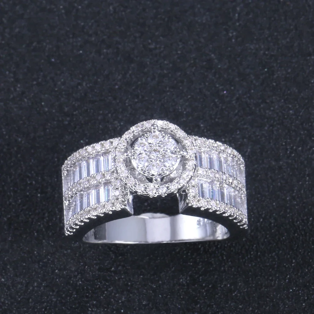 New Luxury  Stylish Proposal Rings For Women With Micro Paved Wedding Engagement  Wholesale Lots&Bulk