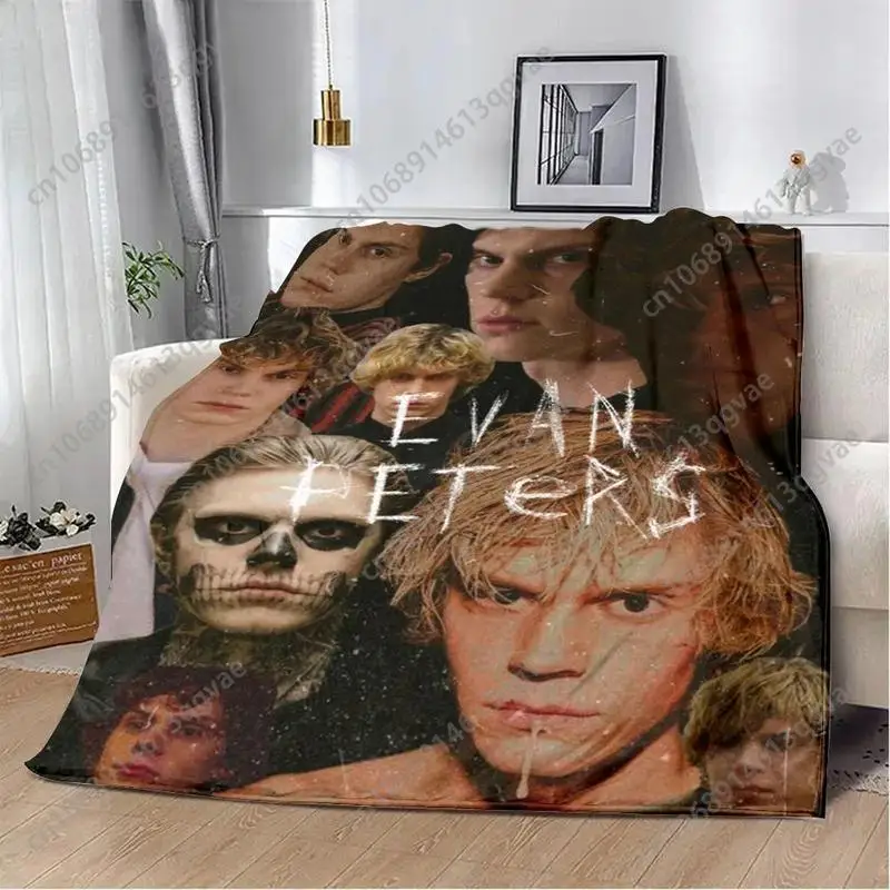 Cute Evan Peters Movie TV Printed Blanket Picnic Blankets Warm Blanket Soft and Comfortable Blanket Home Travel Birthday Gift