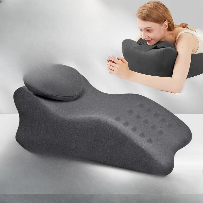 

Sleeping pillow Adult bed lying on the bed Artifact lying on the bed Night cat Cervical spine sleep throw