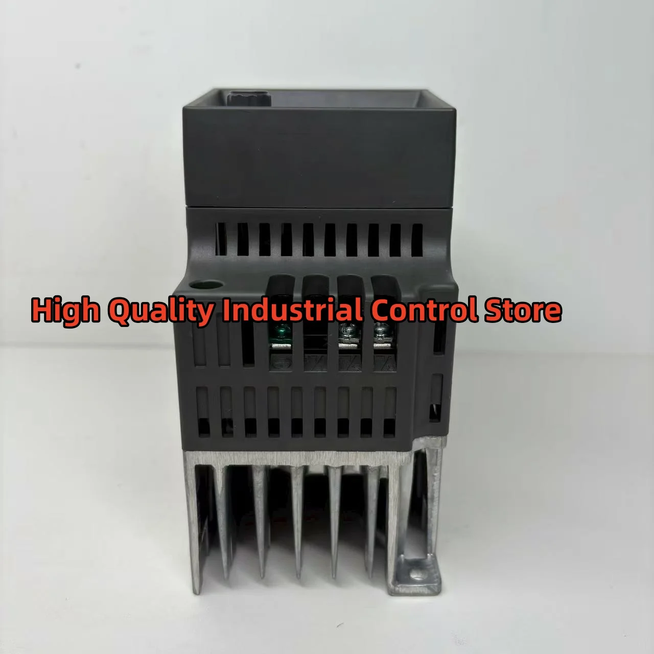 

VFD004EL21A 400W 220V brand new Inverter