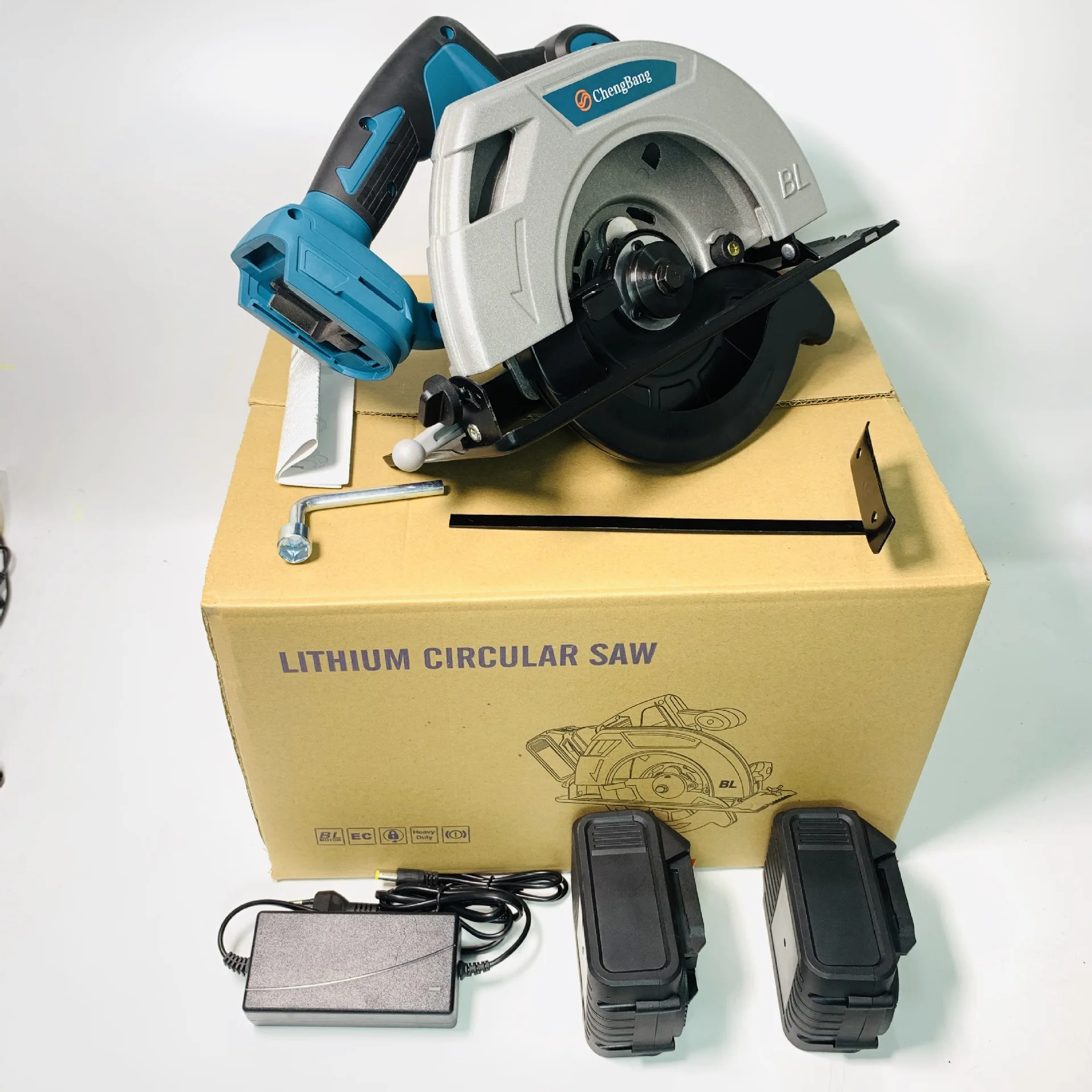 lithium electric brushless electric circular saw 7 inch 185 mm05 rechargeable electric circular saw Makita Battery