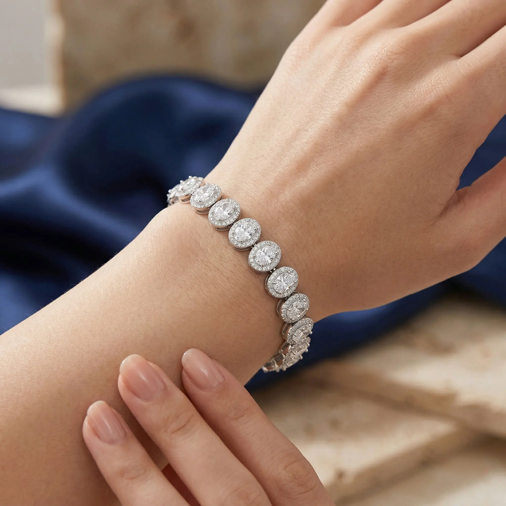

Luxury 4*6mm Oval Moissanite Bracelet 17g, 925 Sterling Silver D Color VVS1 Moissanite Bracelet for Women, Bridal Wedding Jewelr