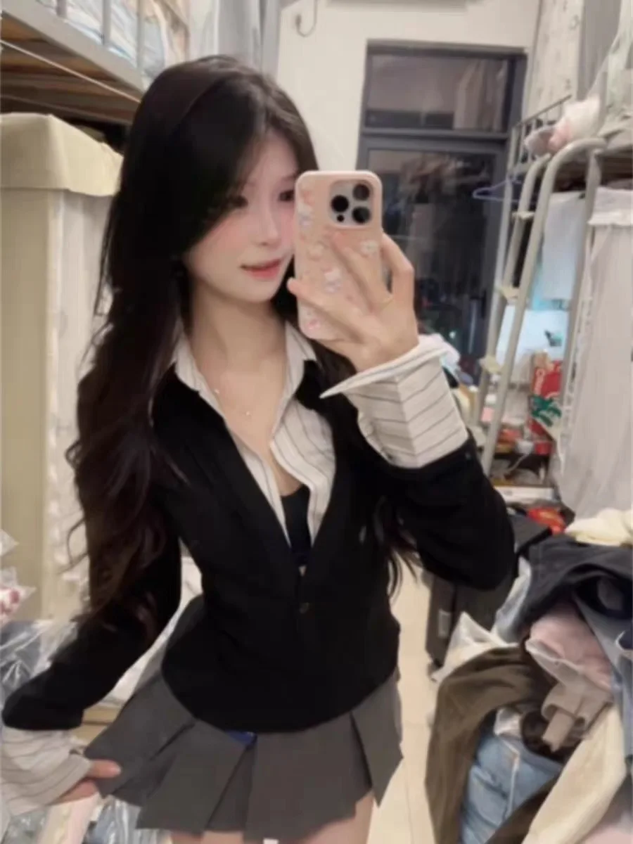 

Женский топ Slim Fit с V-образным вырезом, в полоску, в корейском стиле, весенний, модный, с эффектом двухслойности, дышащий