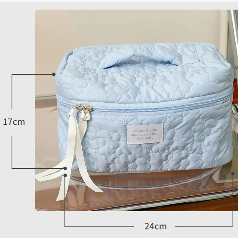 Cloud New Large Capacity Storage Dry Wet Separation Bag Waterproof and Dustproof Travel Simple and Convenient Makeup Bag