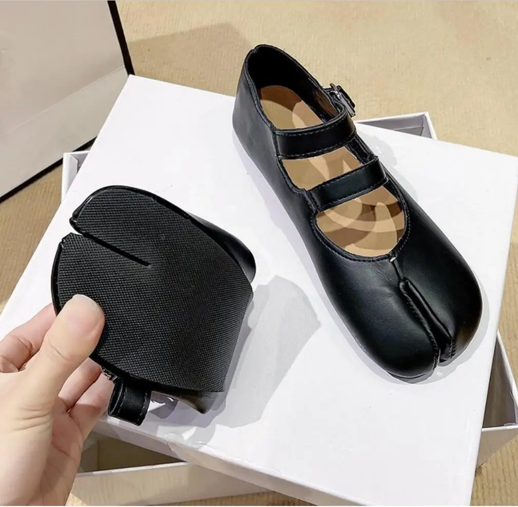 Silver Leather Split Toe Flat Shoes Woman Mary Janes Tabi Ninja Flats Female Cozy Dress Shoes Ankle Belt Moccasins Loafers Zapat