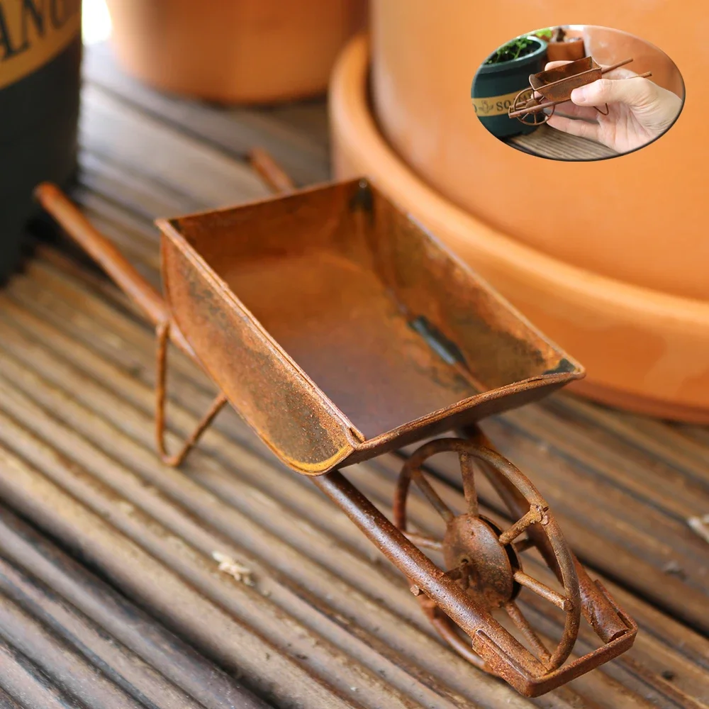 Fairy Garden Miniature Wheelbarrow Metal Rusty Mini Vintage Wagon Miniature Craft Items Garden Terrarium Decor Accessories