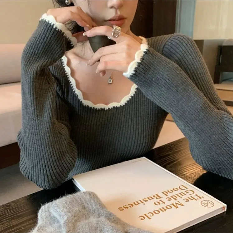 French Style Small Fragrant Wood Ear Knitted Base Sweater with a High-end Feel for Women Paired with a Chic Short Top Underneath