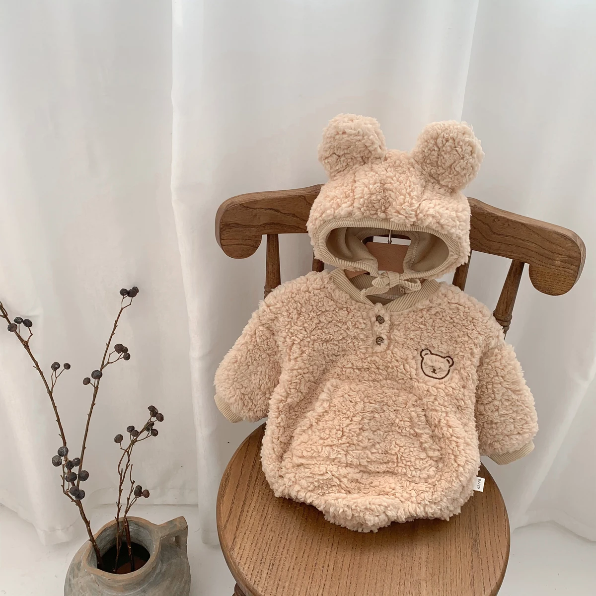 

autumn and winter ins baby clothes cute bear baby fleece-lined jumpsuit baby warm double-sided velvet jumpsuit hooded