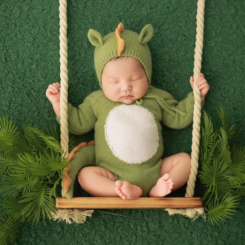 Green Knitted Doll Dinosaur Children's Clothing Newborn Photography Swing Props Baby Photo Studio Shoot Clothes Accessories