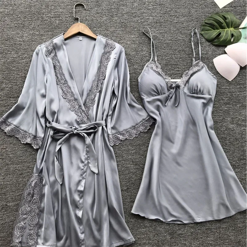 2PCS Female Lace Pajamas Set Satin Home Pyjamamas Lace Robe Sleep Suit V-Neck Wedding Nightwear Wear Nighty&Robe Homewear