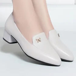 Spring Fashion Comfort Black Soft Leather Sole Dress Causal Butterfly Rhinestones Pointed Toe Thick Sole Block Heel Single Shoes