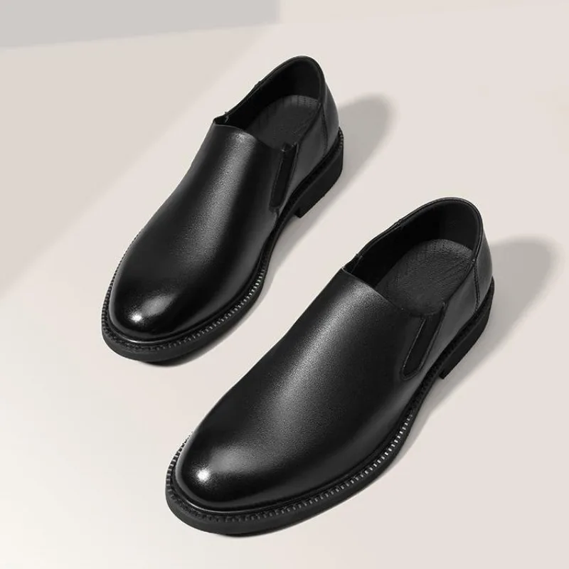 2026 Summer Autumn New Dress Shoes for Man Solid Color Business Casual Leather Shoes Male Fashion Work  Driving Shoe Man