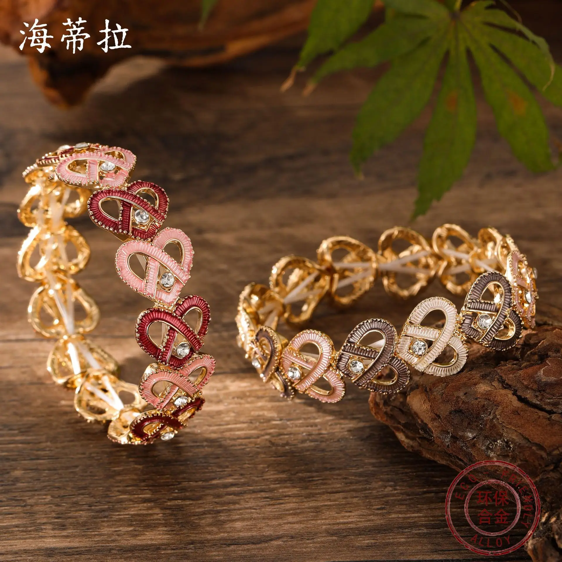 

DIY accessories enamel color hollow love elastic bracelet women's simple high-end heart-shaped Valentine's Day bracelet