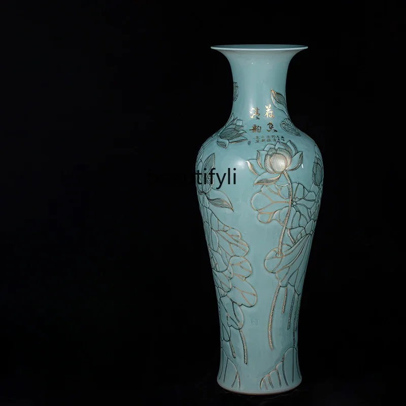 

Jingdezhen Hand Painted Golden Outline Porcelain Large Vase Decoration Floor New Chinese High-End Ceramic Bottle