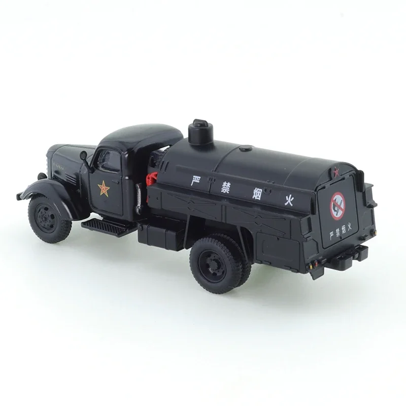 XCARTOYS 1/64 Liberation CA10 Fuel Transport Vehicle - Black Oil Tank Truck Car Alloy Diecast Model Kids Xmas Gift Toys for Boys