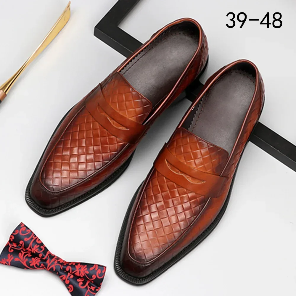 Sapatos de couro artesanais para homens, deslizamento casual em mocassins respiráveis, sapatilhas de ferramentas, tamanho grande, venda quente