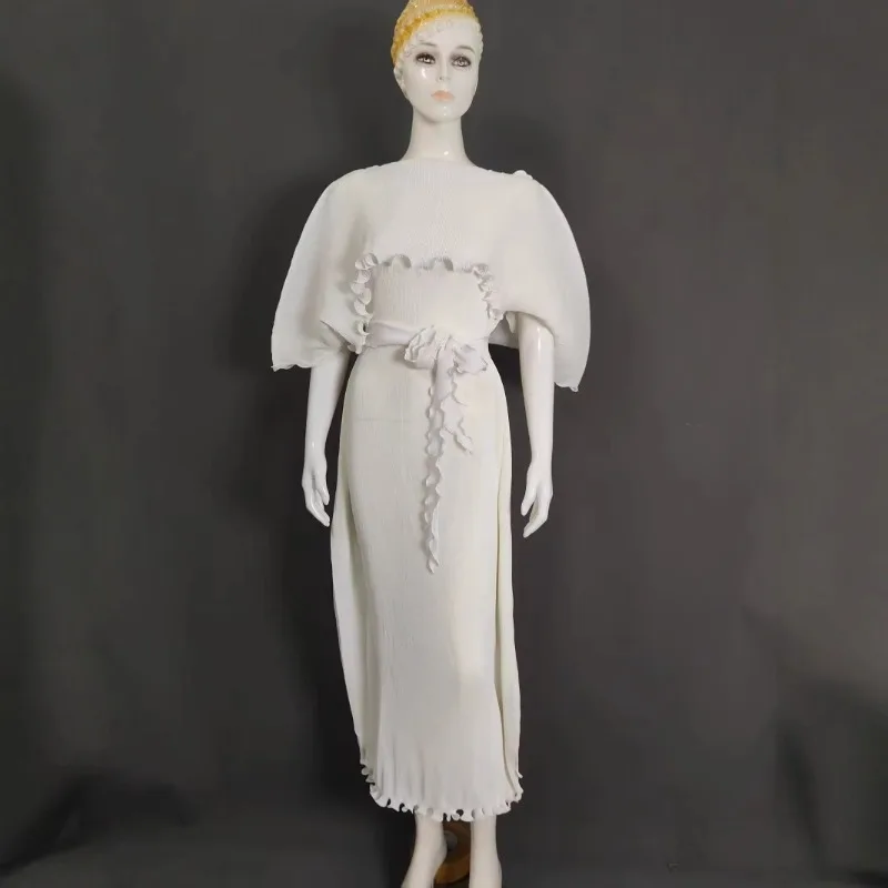 ตะวันออกกลาง Miyake จีบ PLUS ขนาดผู้หญิงแฟชั่นชุดแอฟริกันพรหมใหม่ Elegant แขนสั้นหลวม PLUS ขนาดชุดยาว