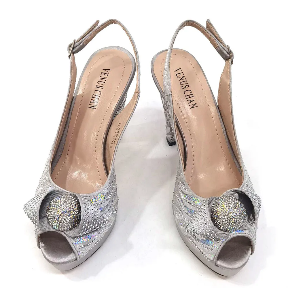 Sandals Silver Color Fish Beaked Toe Cap Decorated with Bling Bling Rhinestones Design Ladies Shoes Matching Bag Set For Party